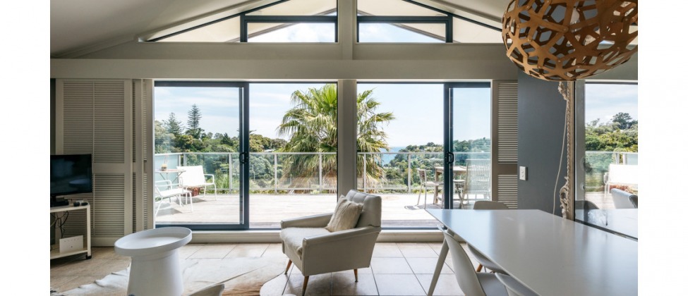 Villa Blanca | Logo | Waiheke.co.nz