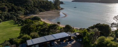 Wharetana Bay Villa