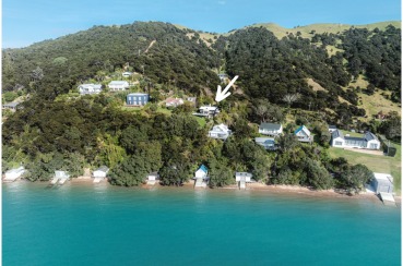 The Boat House, Arran Bay | Waiheke.co.nz